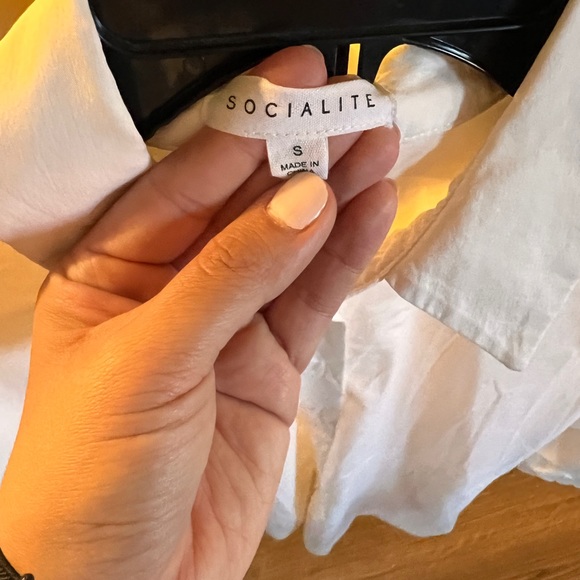 Socialite top - Picture 6 of 6